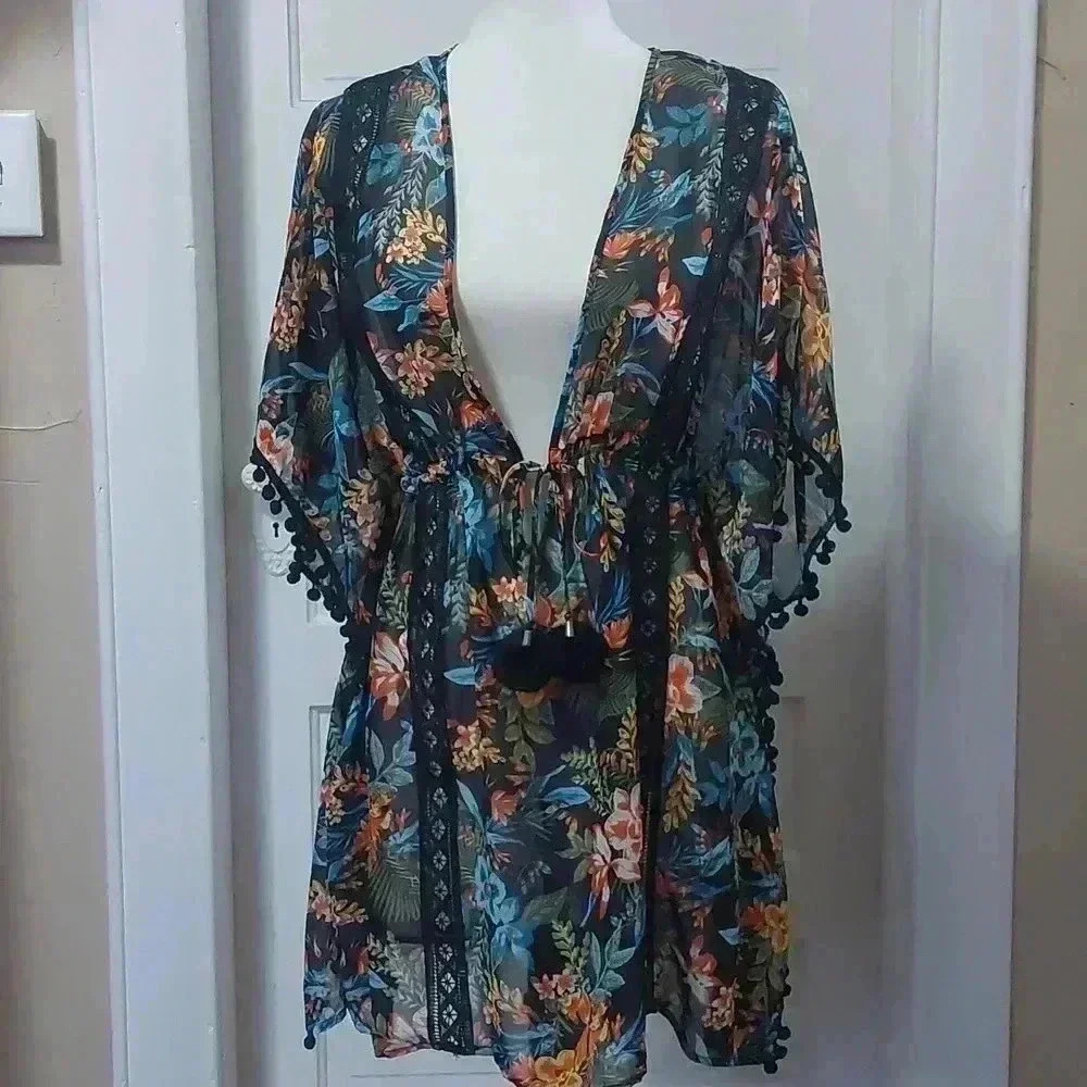 Time and Tru Beach Cover up H0302